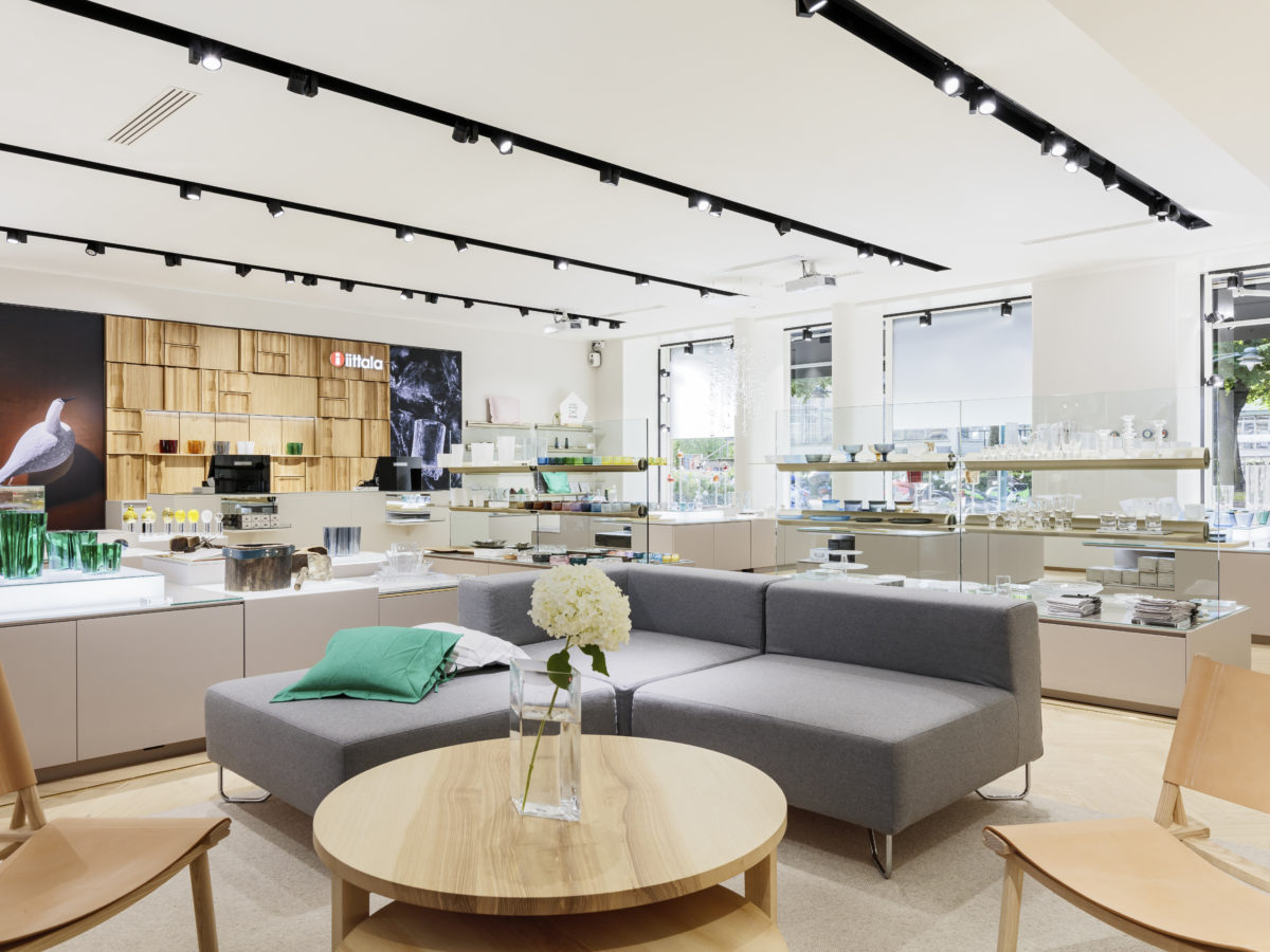 現(xiàn)代簡約家具用品店裝修-第1張圖片-上海古都建筑設(shè)計集團(tuán)
